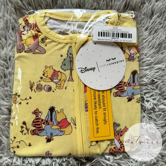 Little Sleepies Winnie The Pooh Zippy 12-18 Months - Picture 2 of 3